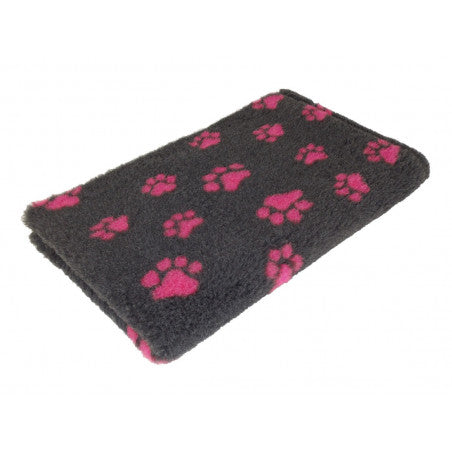 ORIGINAL ENGLISH VET BEDDINGS PAWS 22MM 100x80cm